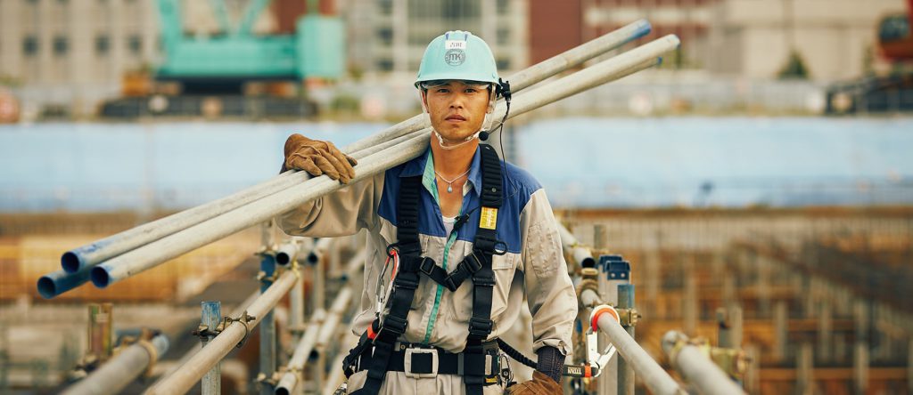 現場の華、現場の要。見えないものを、見通して。