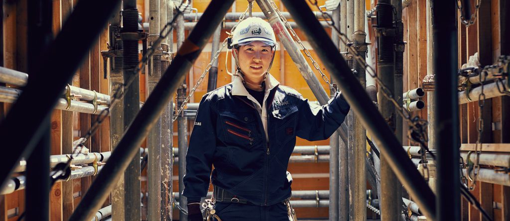 「女性だから」という不利も得も感じない。ただまっすぐな仕事をするだけ。