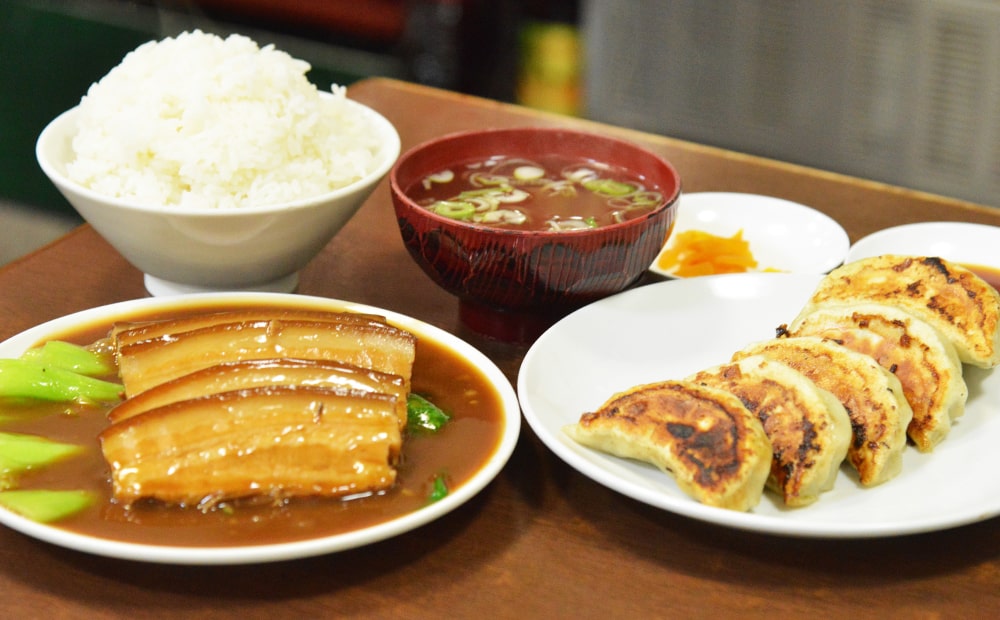 浙江省出身の店主が作る、本格中華料理を気軽に定食で。
