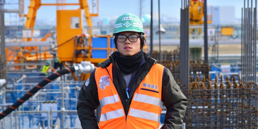 多彩な資格を保有する若手現場監督。車好きが高じて重機にハマる!?